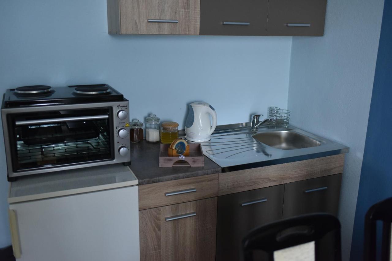 Blue House Apartment Nis Luaran gambar