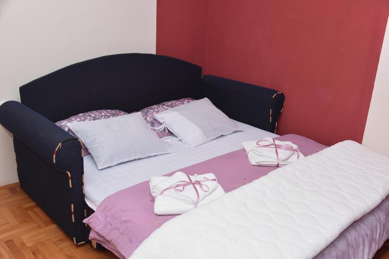 Blue House Apartment Nis Luaran gambar
