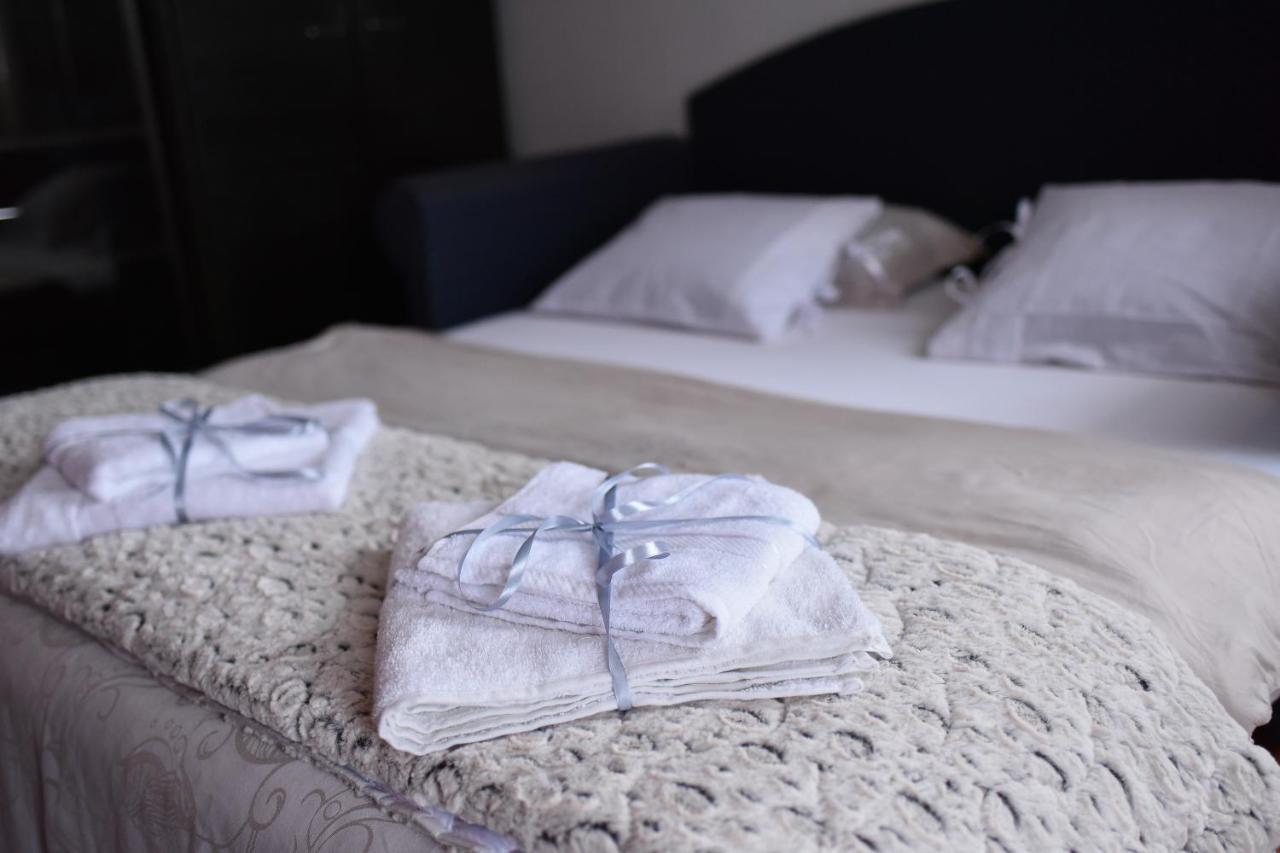 Blue House Apartment Nis Luaran gambar